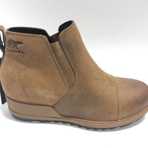 Sorel Evie II Women's chestnut colored  Leather Chukka Boots